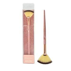 Brocha glitter en abanico para iluminador cosmetic brush